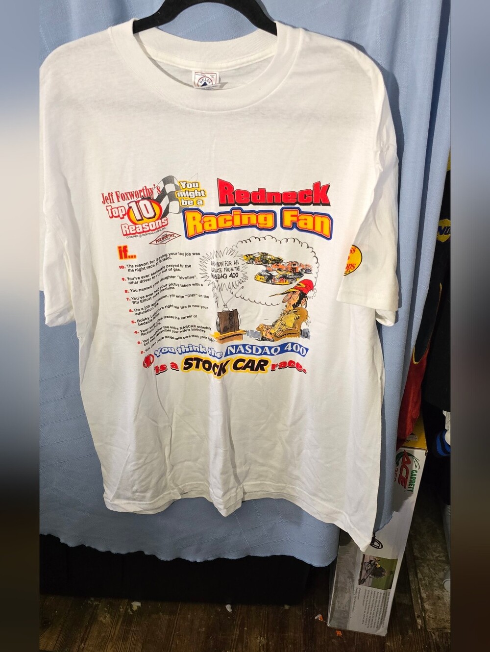Bass Pro Shops White 'Redneck Racing Fan' Graphic Tee